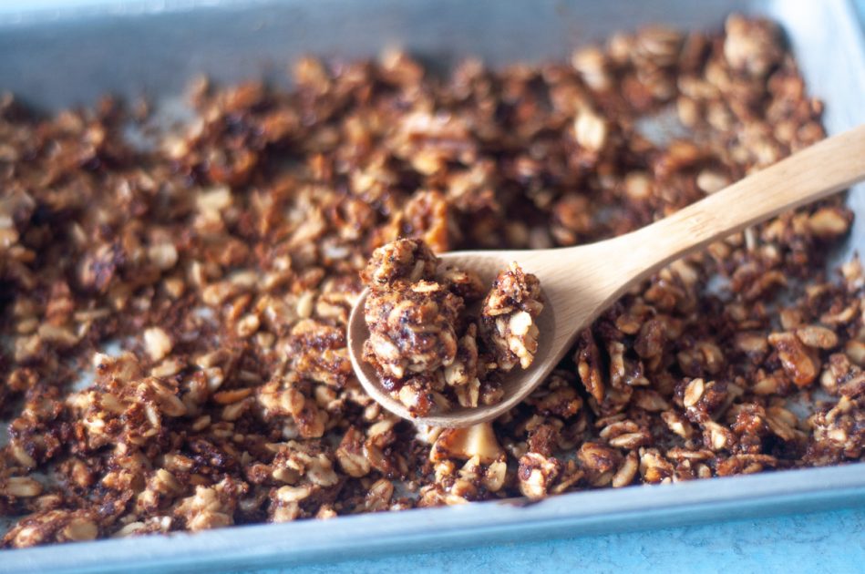 A pan of kaniwa granola