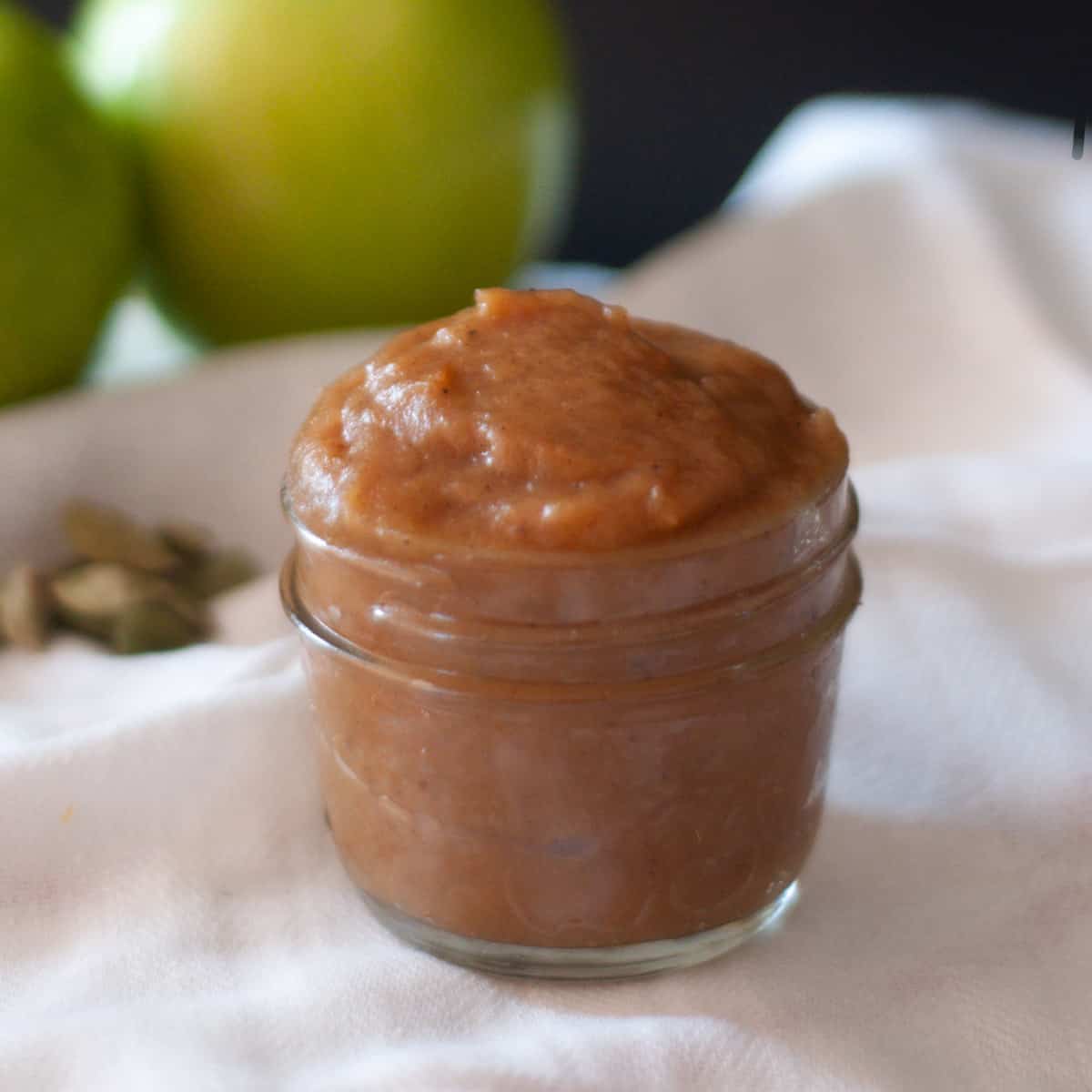 Easy Cardamom Spiced Apple Butter