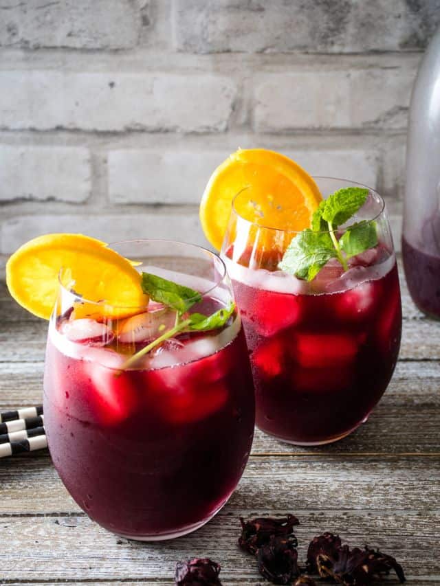 Homemade Sorrel (a Caribbean Christmas drink)