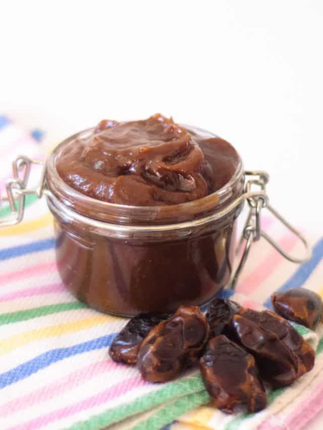Date Paste (easy, homemade)